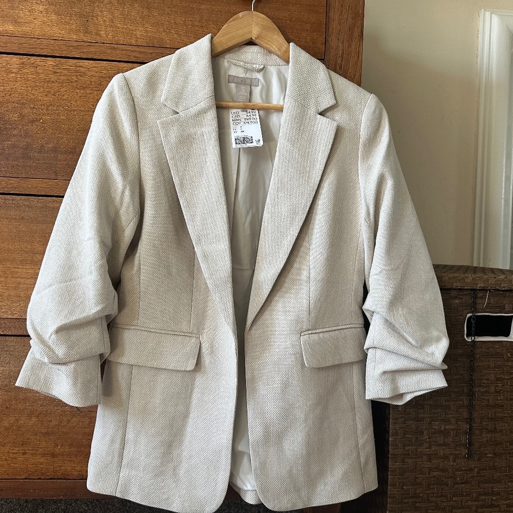 H&M blazer- NWT!
